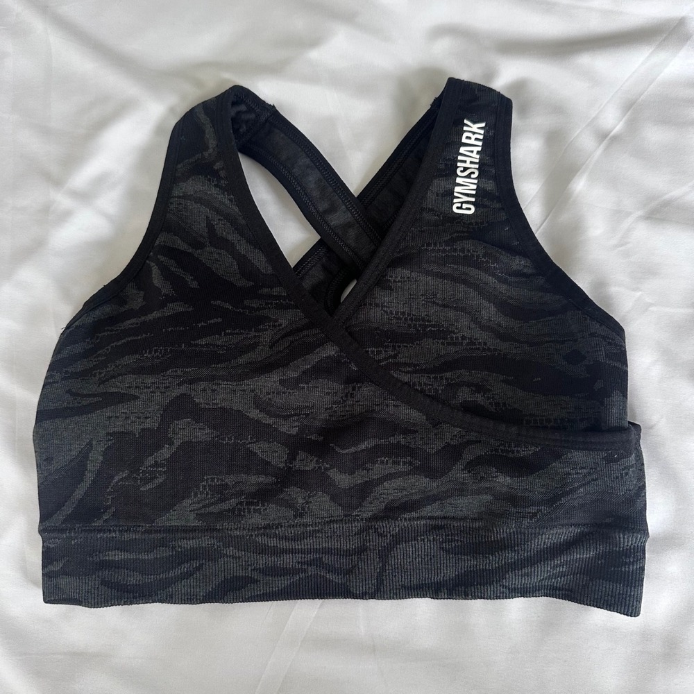 Gymshark Sports Bra Women's Small Black Grey Adapt Seamless Animal Print